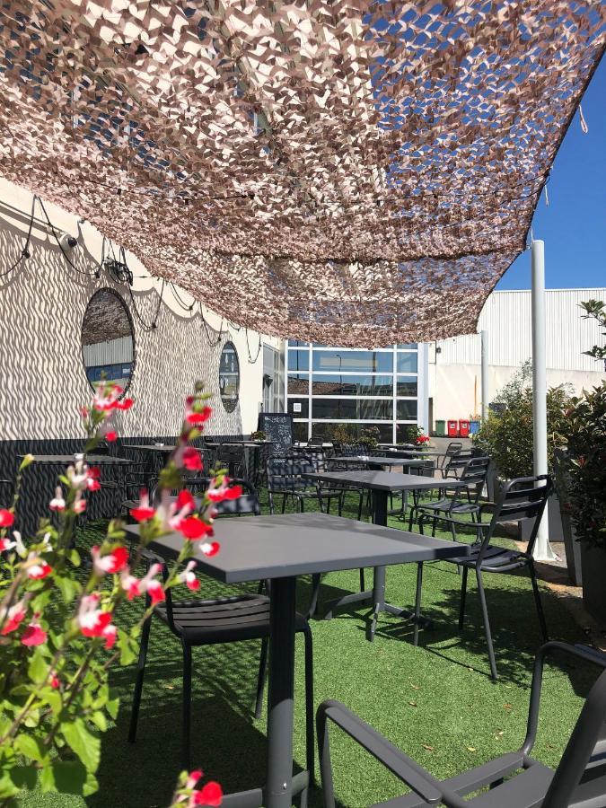 Radisson Hotel Paris Le Bourget Kültér fotó