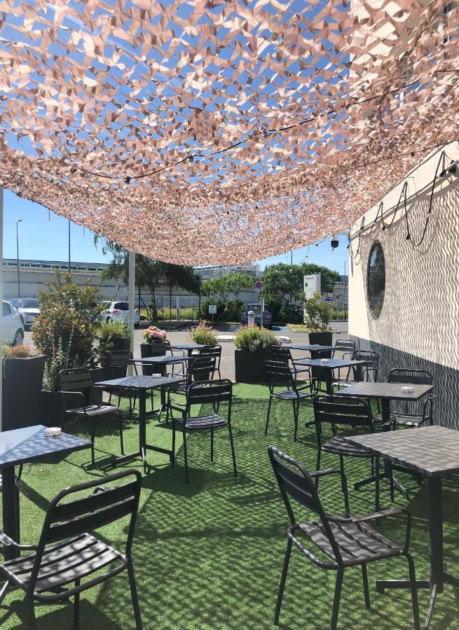 Radisson Hotel Paris Le Bourget Kültér fotó
