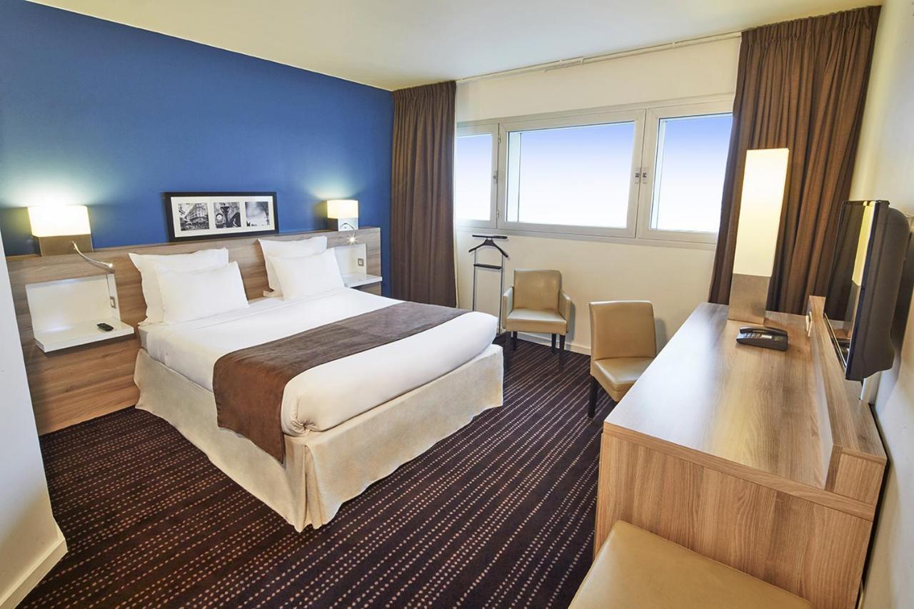 Radisson Hotel Paris Le Bourget Kültér fotó